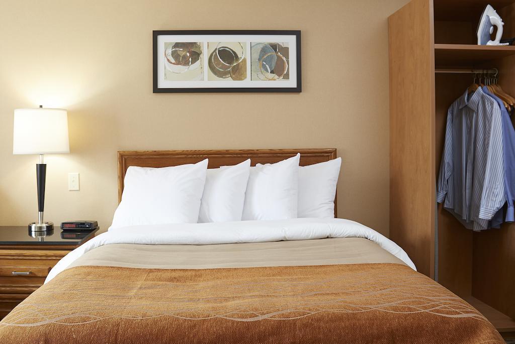 Comfort Inn Hamilton/Stoney Creek Eksteriør bilde